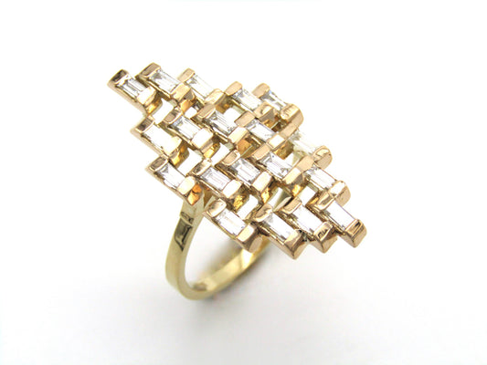 Estate, 18K gold geometric diamond ring