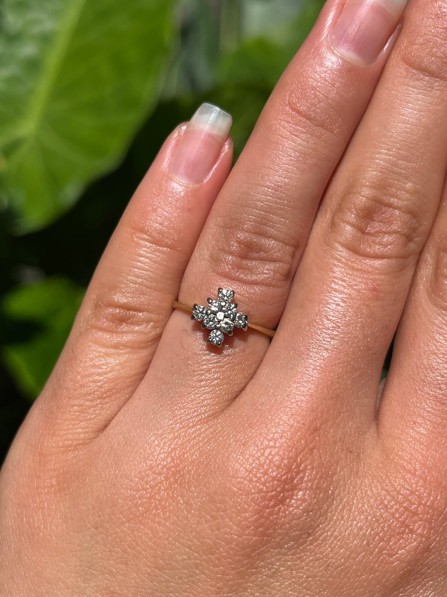 Vintage, 18K gold diamond 'star' ring
