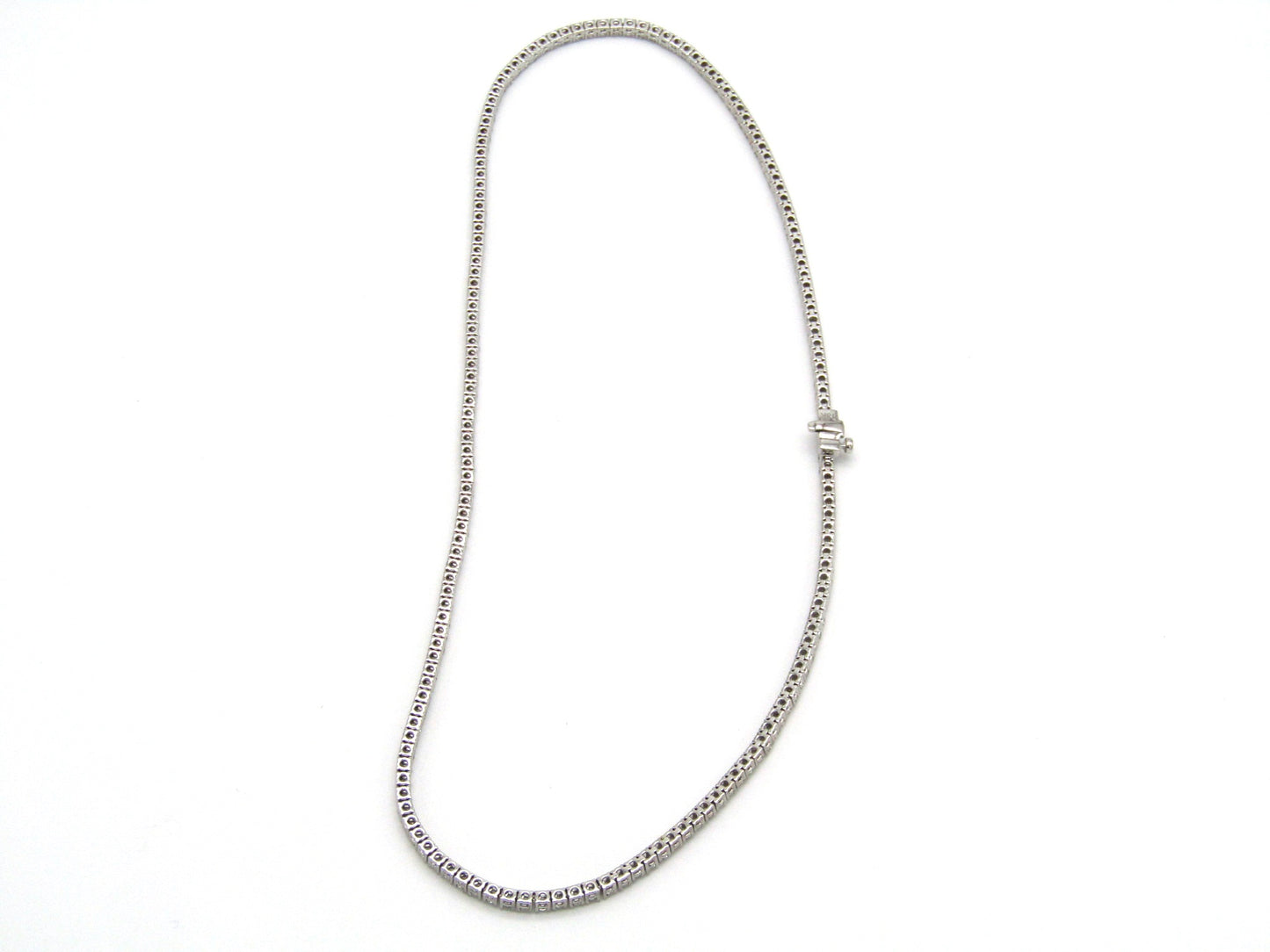18K gold 8.4ctw diamond tennis necklace