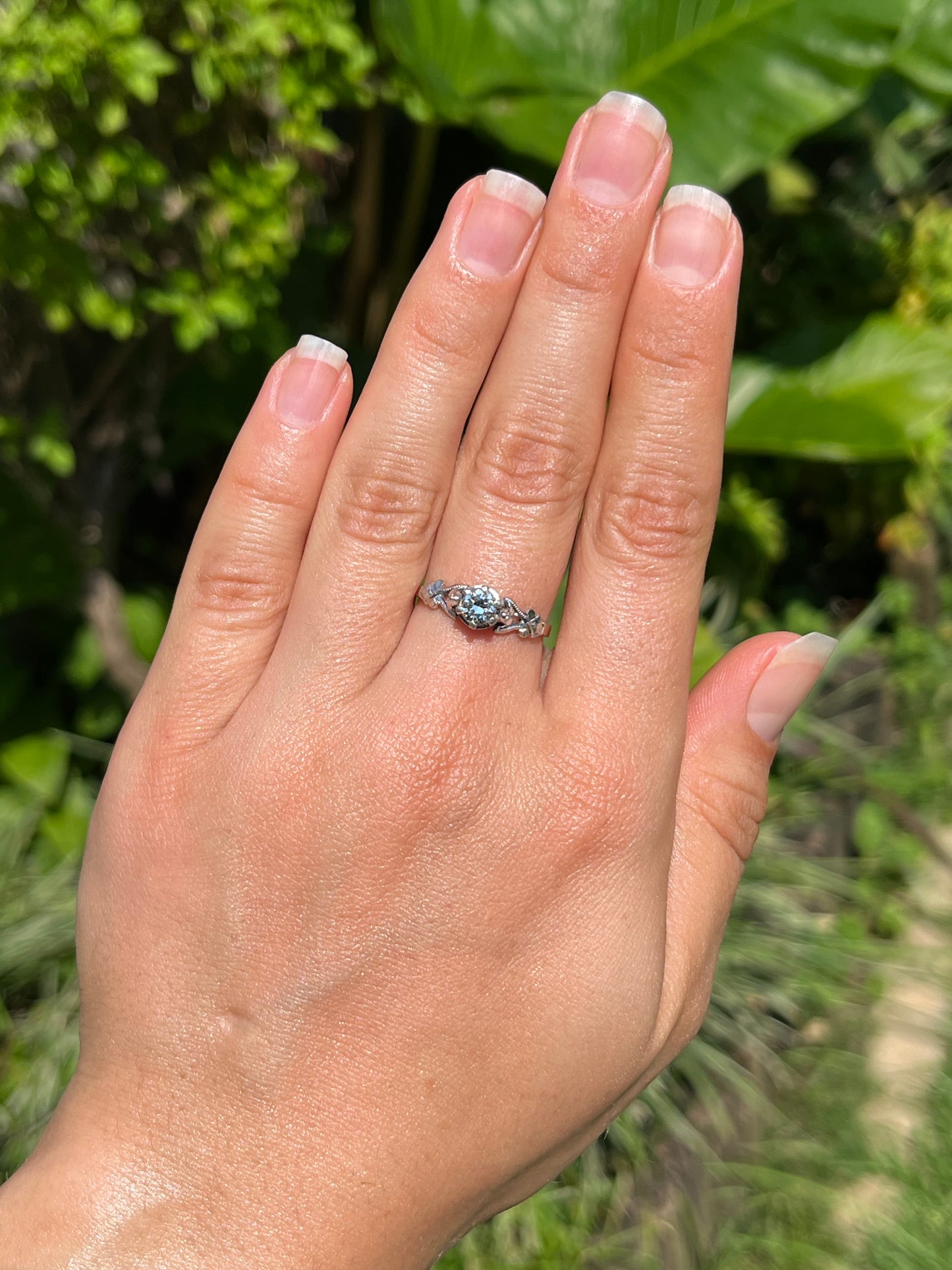 Mid-century, 9K gold diamond ring