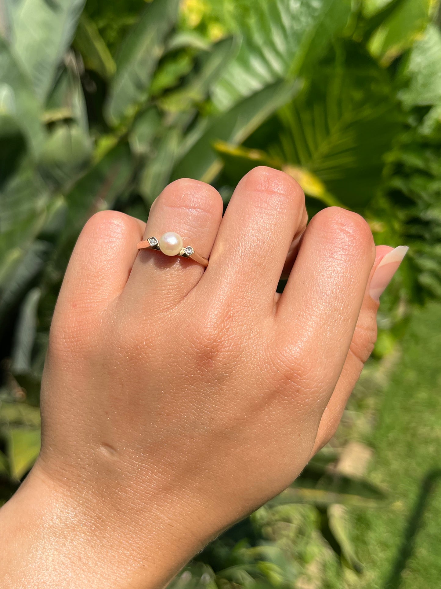 Vintage, 9K gold pearl and diamond ring.