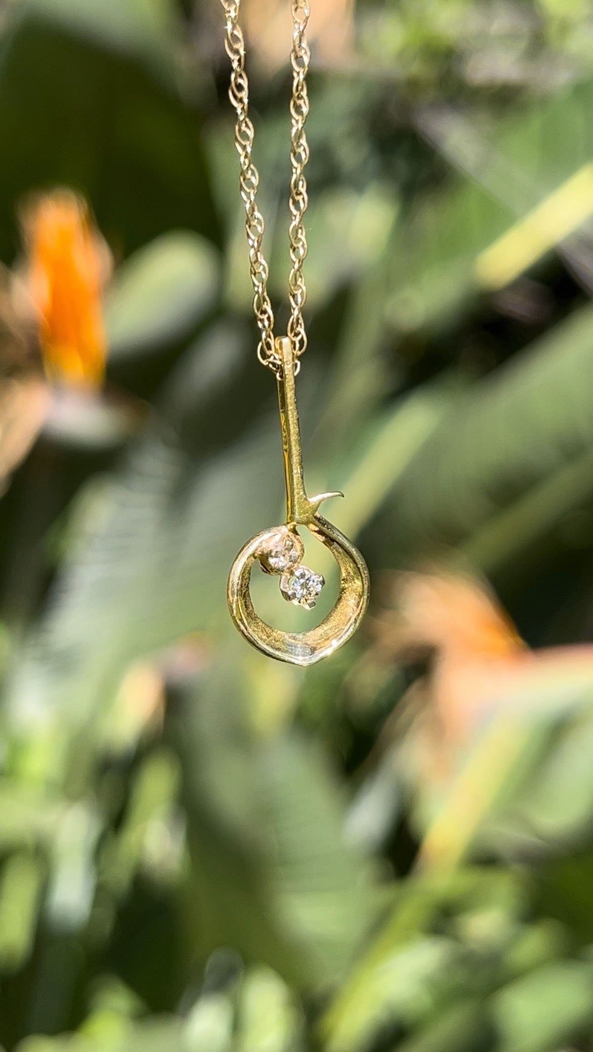 Vintage, 18K gold diamond pendant