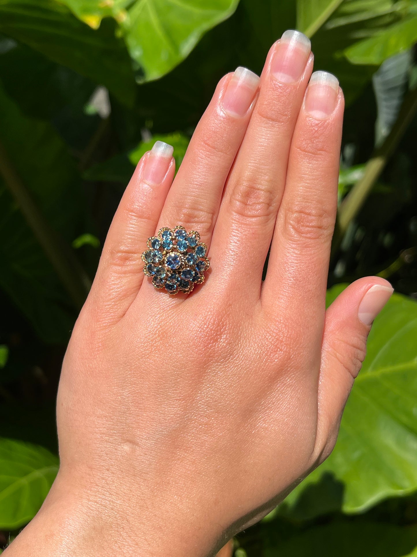 Mid-century, 9K gold 'Thai Princess' sapphire ring