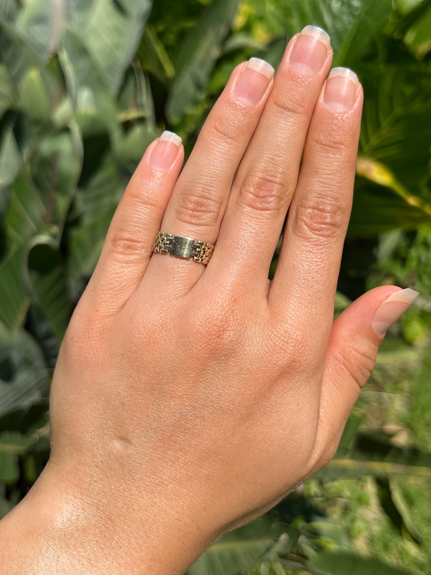 Estate, 9K gold cable mesh ring