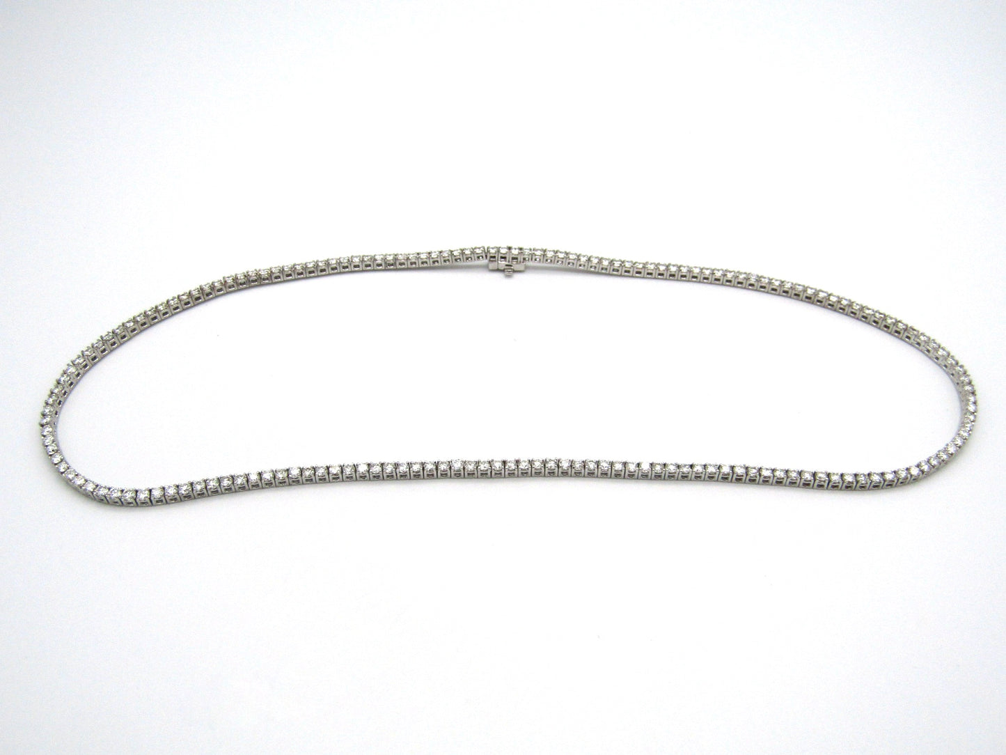 18K gold 8.4ctw diamond tennis necklace