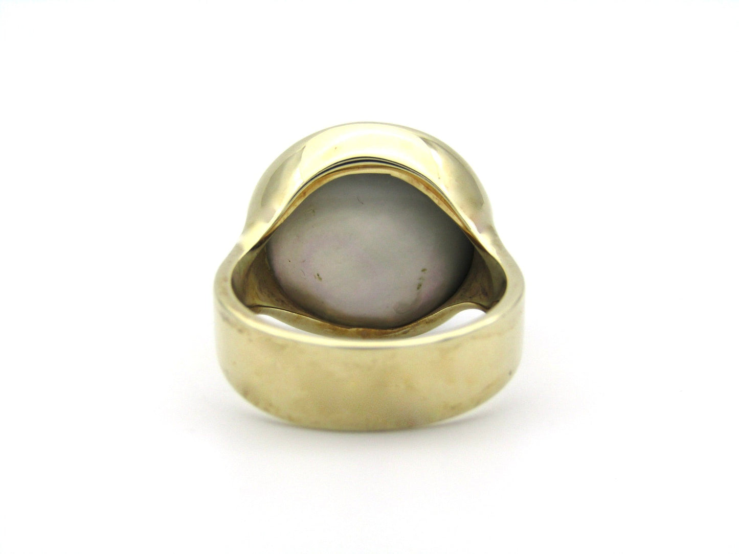 Vintage, 9K gold round mabé pearl ring, circa 1980's