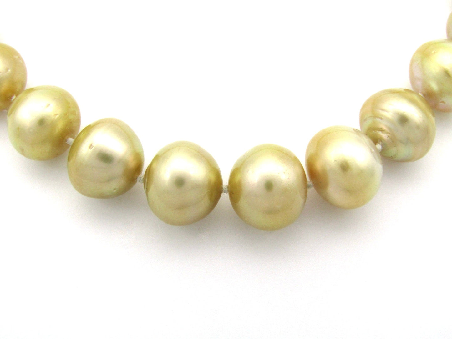 Estate, 18K gold freshwater pearl necklace by Jack Friedman