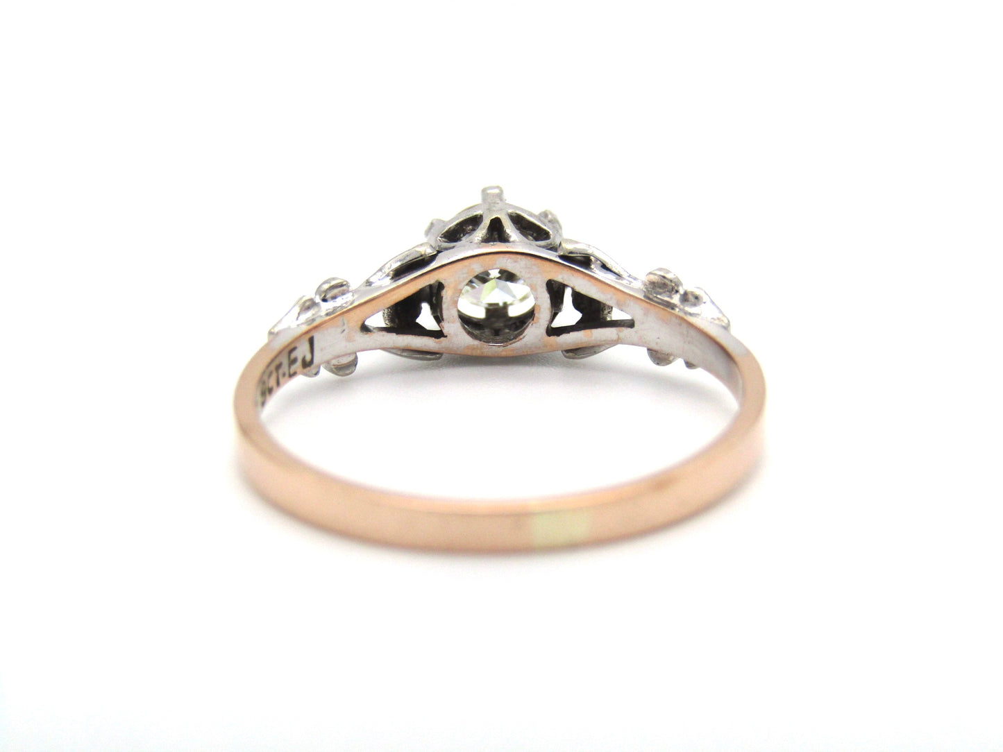 Mid-century, 9K gold diamond ring