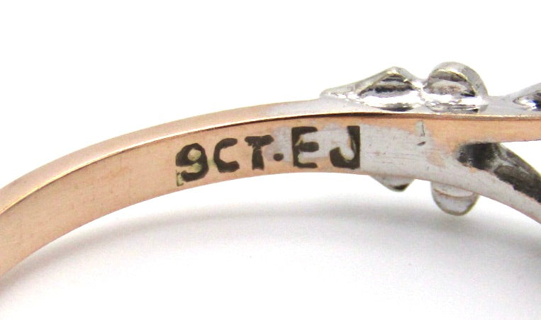 Mid-century, 9K gold diamond ring