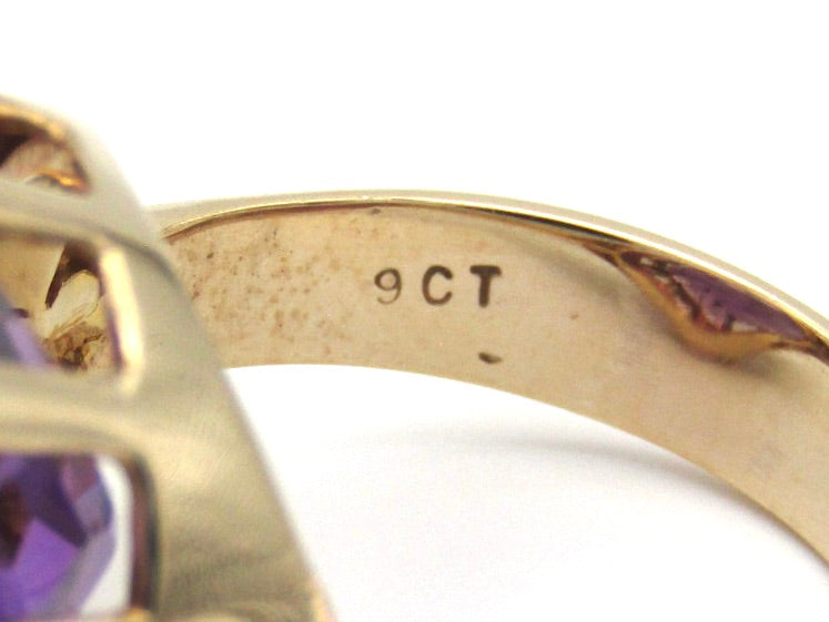 Mid-century, 9K gold amethyst cocktail ring