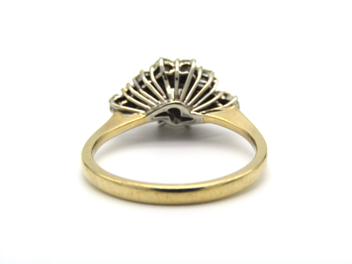 Vintage, 18K gold diamond engagement ring