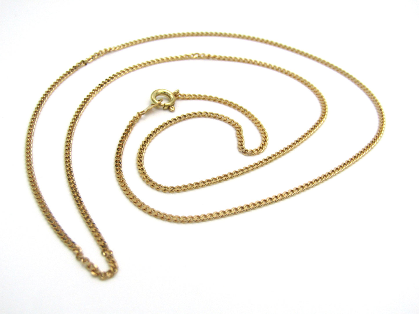 Vintage, 9K gold fine curb link chain