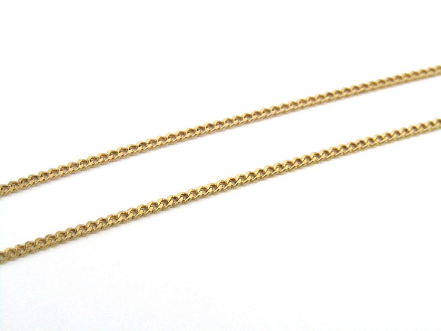 Vintage, 9K gold fine curb link chain