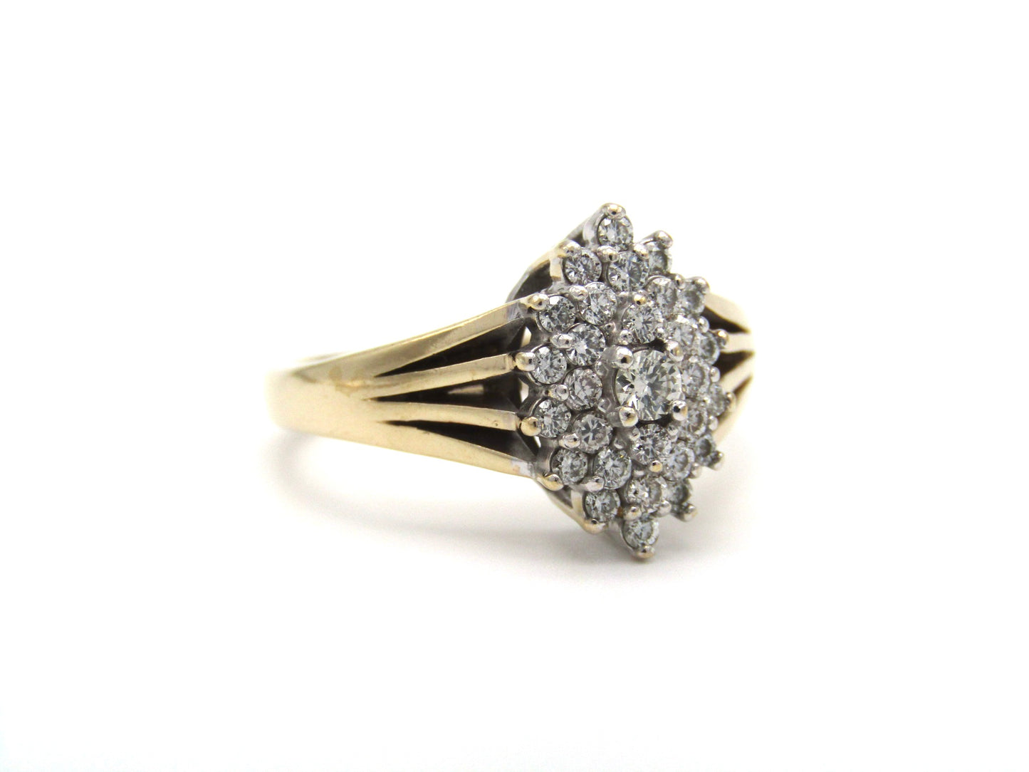 Vintage, 9K gold diamond cluster ring