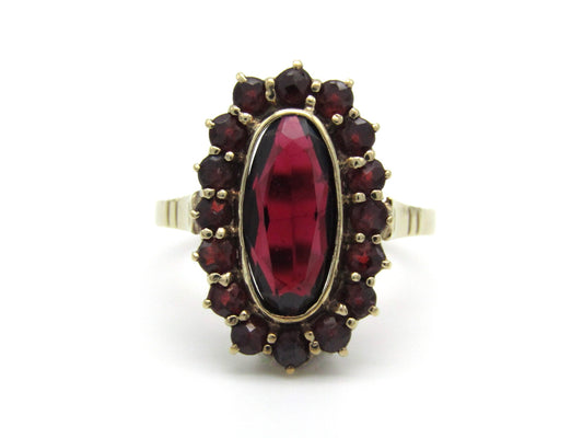 Edwardian, 8K gold Bohemian garnet ring