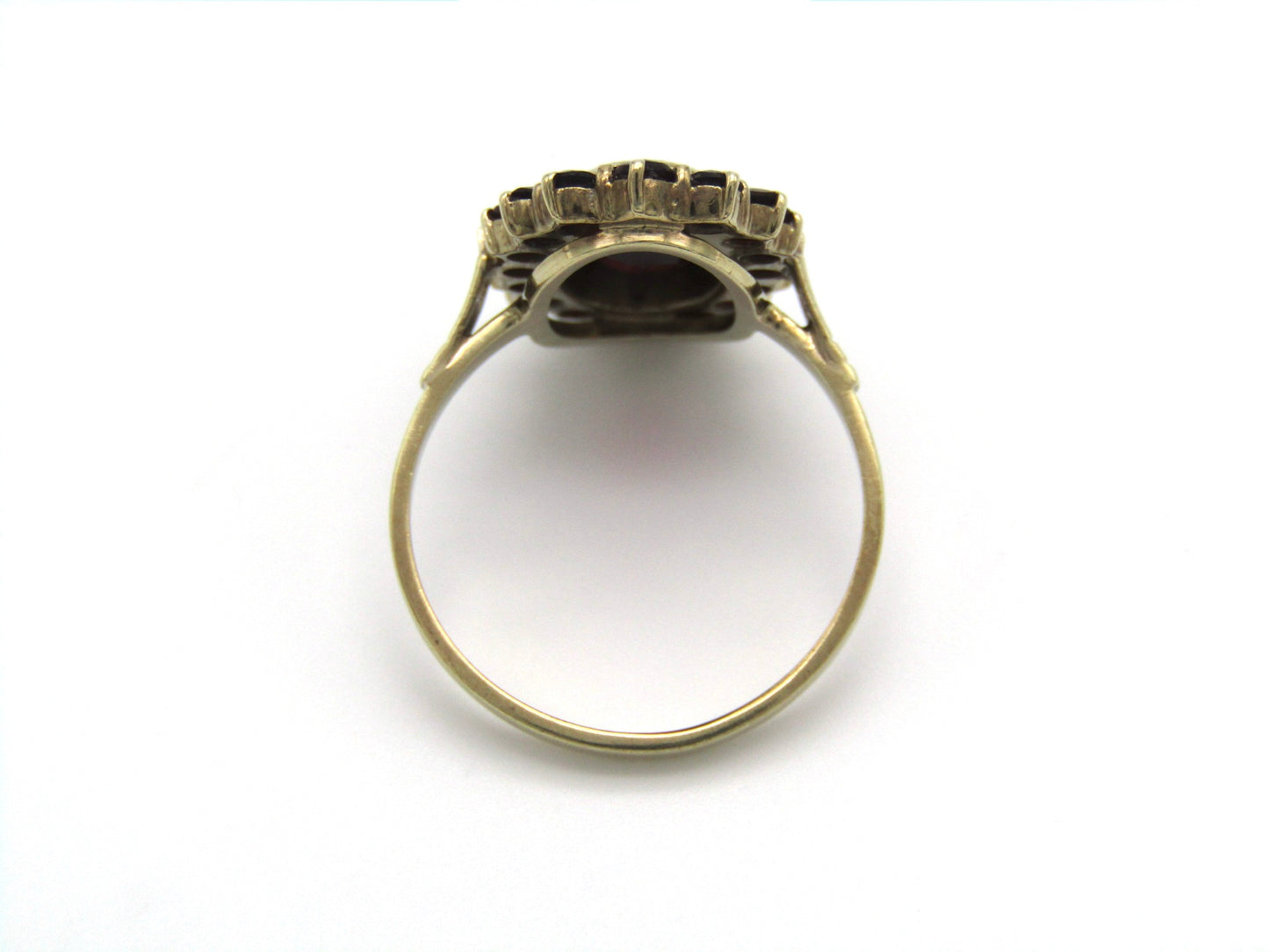 Edwardian, 8K gold Bohemian garnet ring