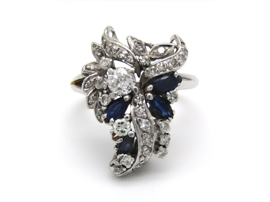 Edwardian, 18K gold French sapphire and diamond 'grapevine' ring