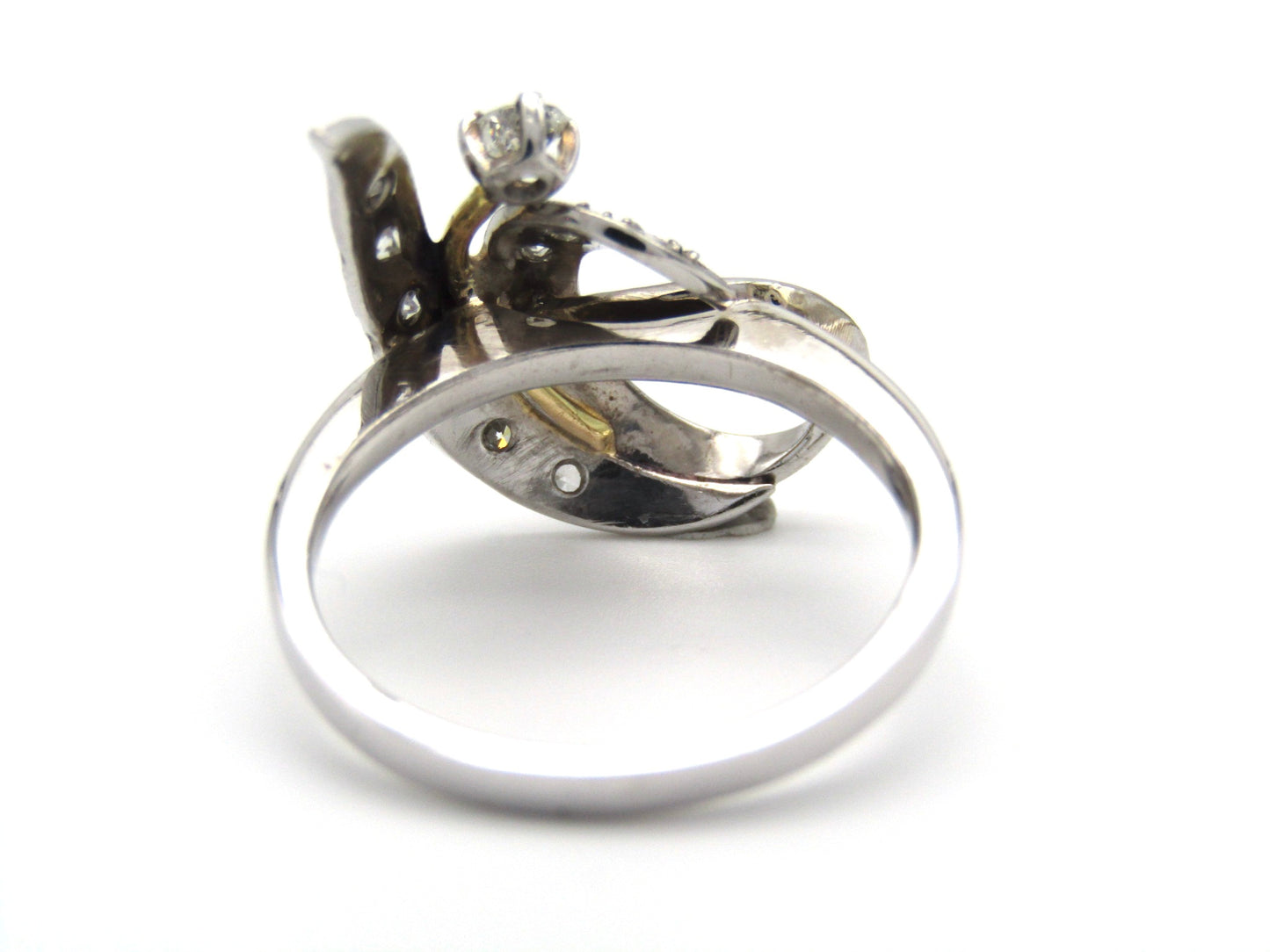 Edwardian, 18K gold diamond 'tulip' ring