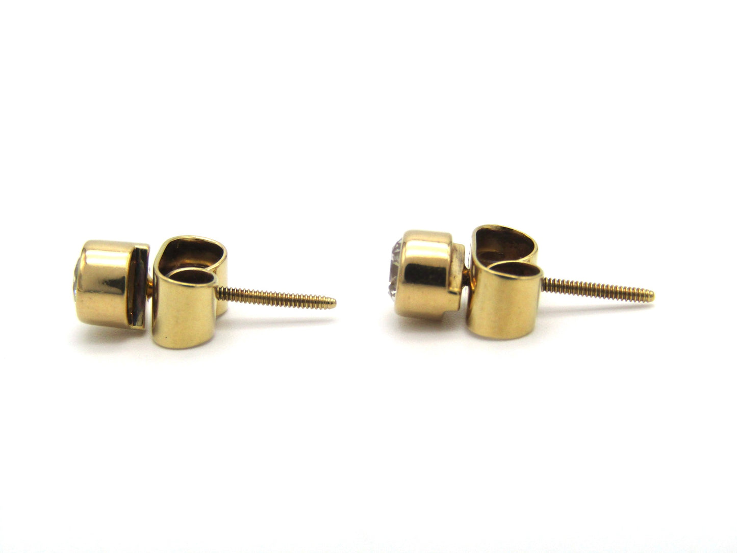 Estate, 18K gold diamond screw-on stud earrings