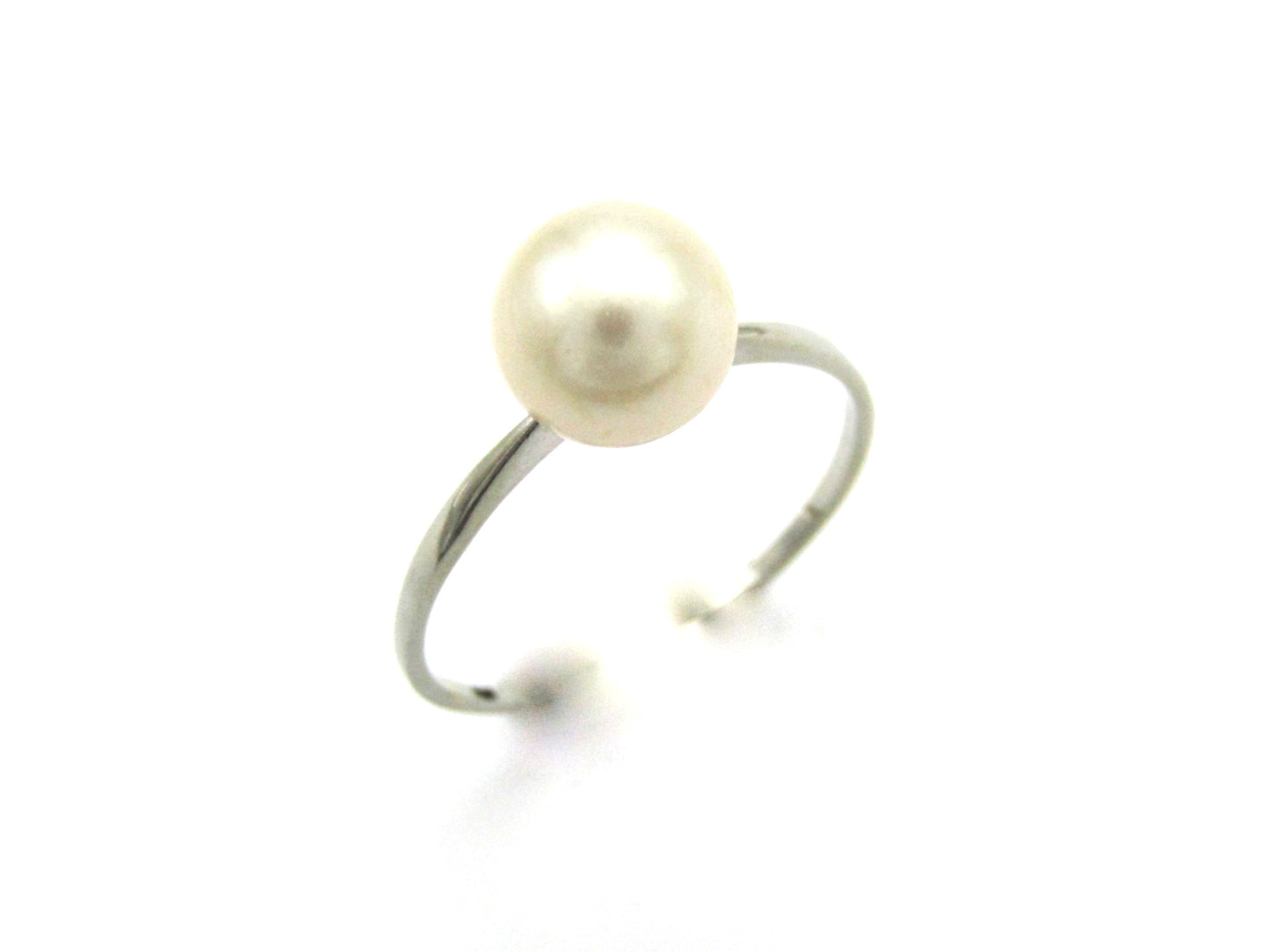 Vintage, 18K gold Akoya pearl ring