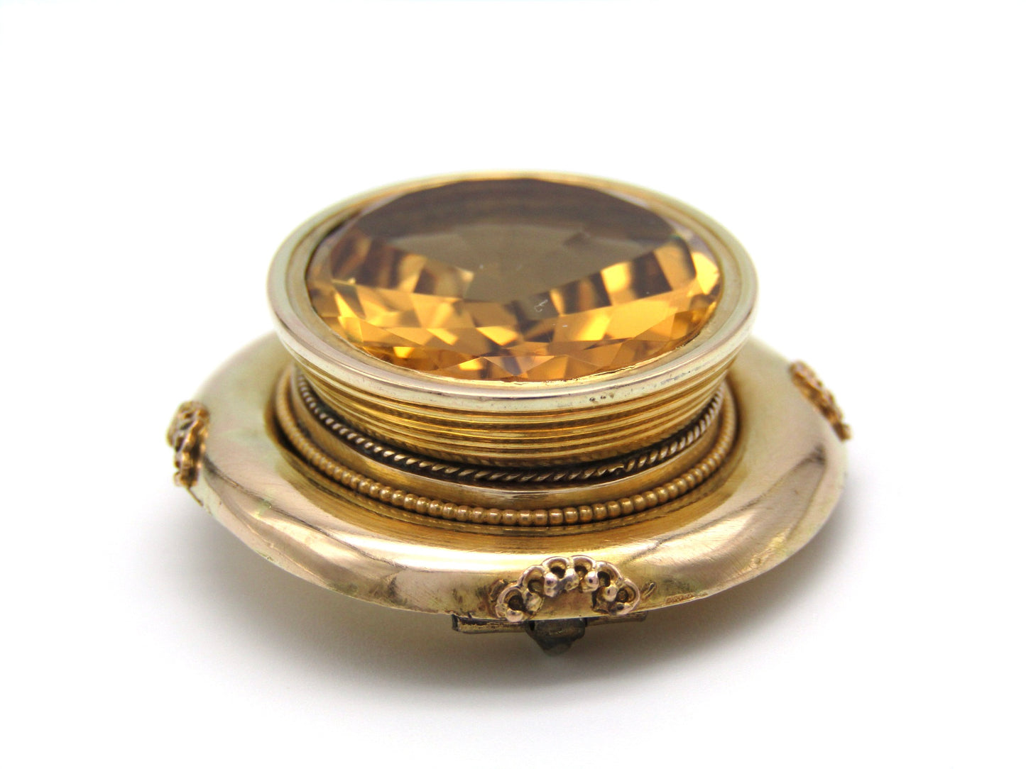 Victorian, 14K gold citrine brooch