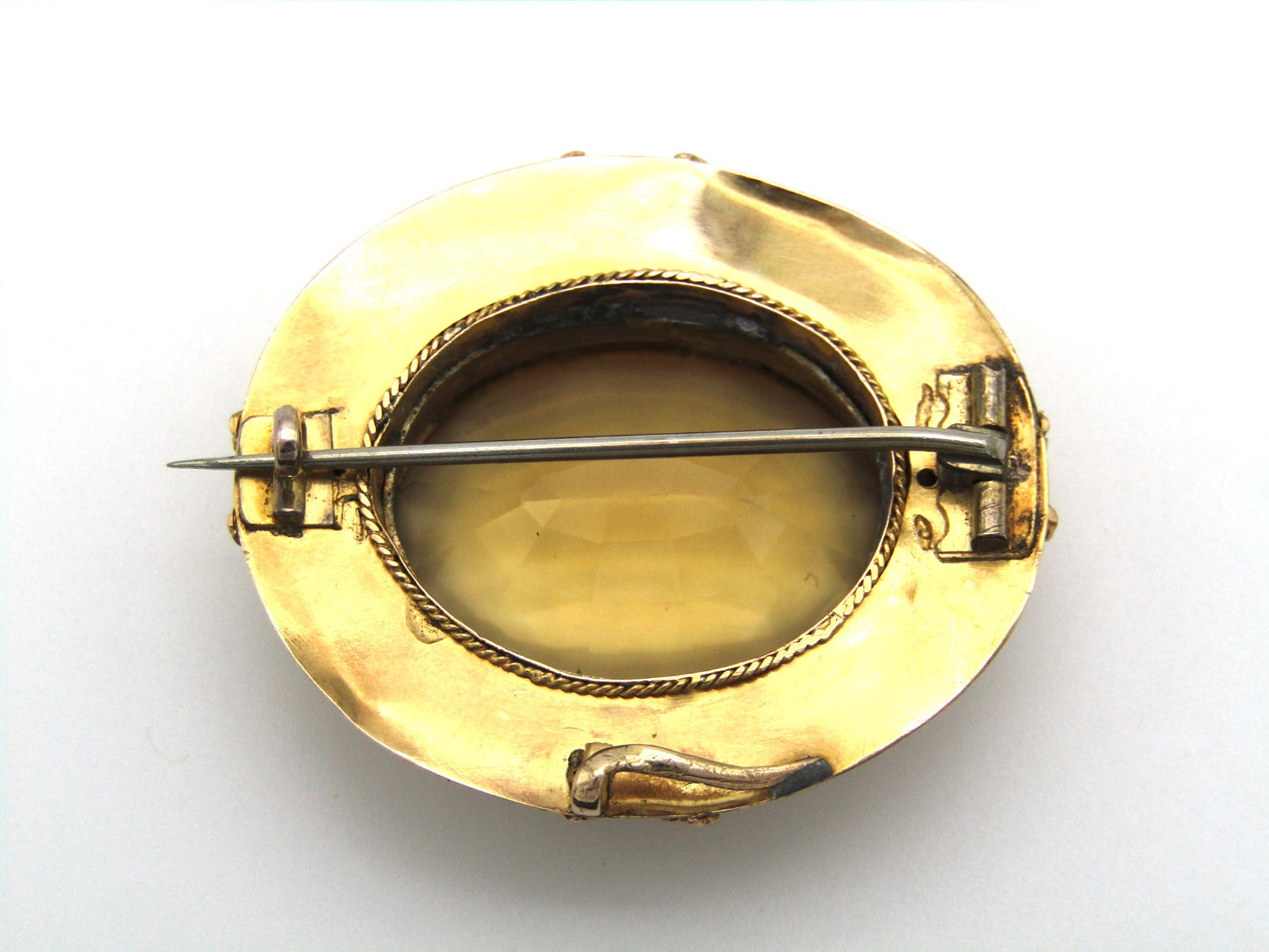 Victorian, 14K gold citrine brooch