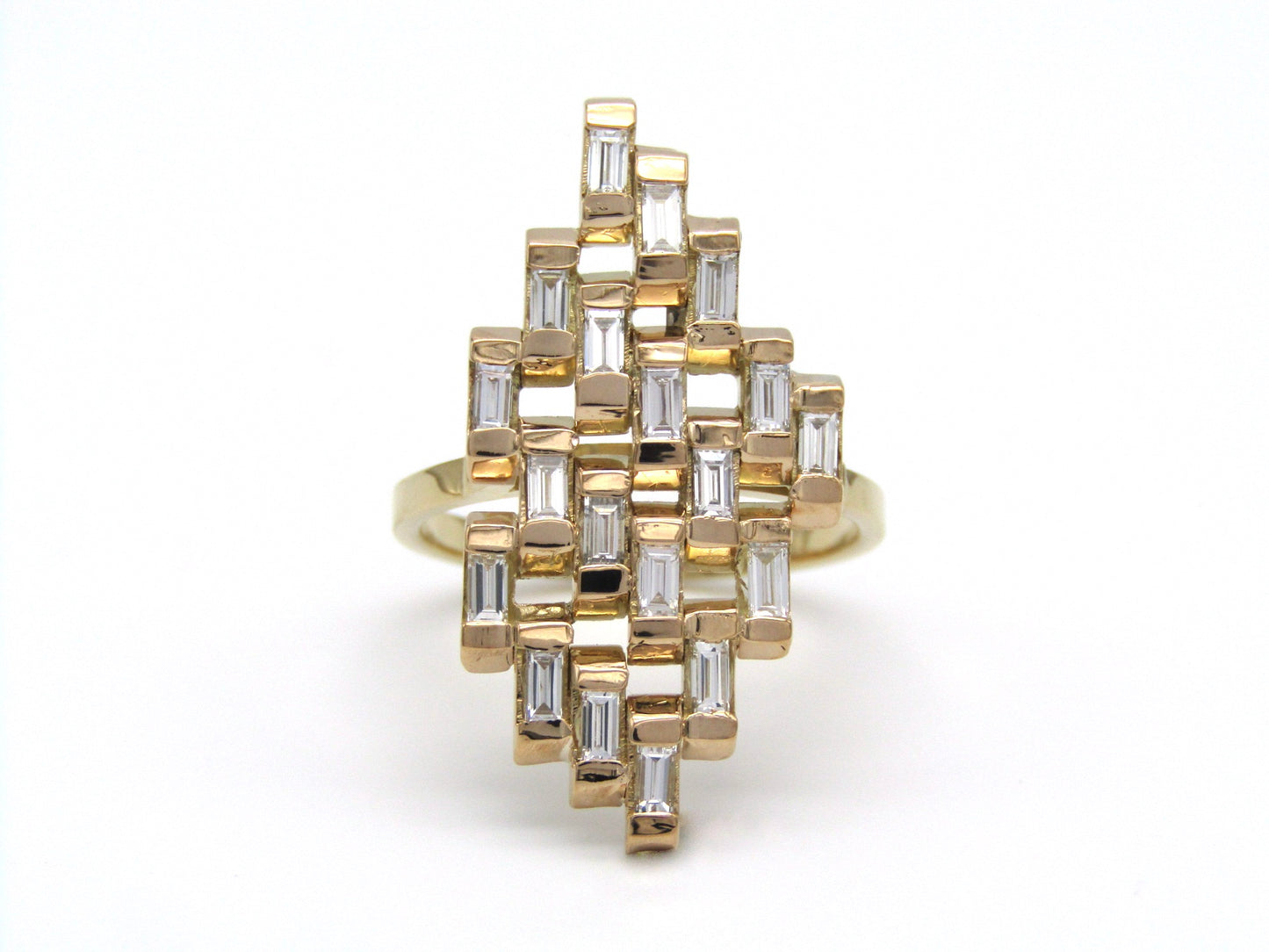 Estate, 18K gold geometric diamond ring