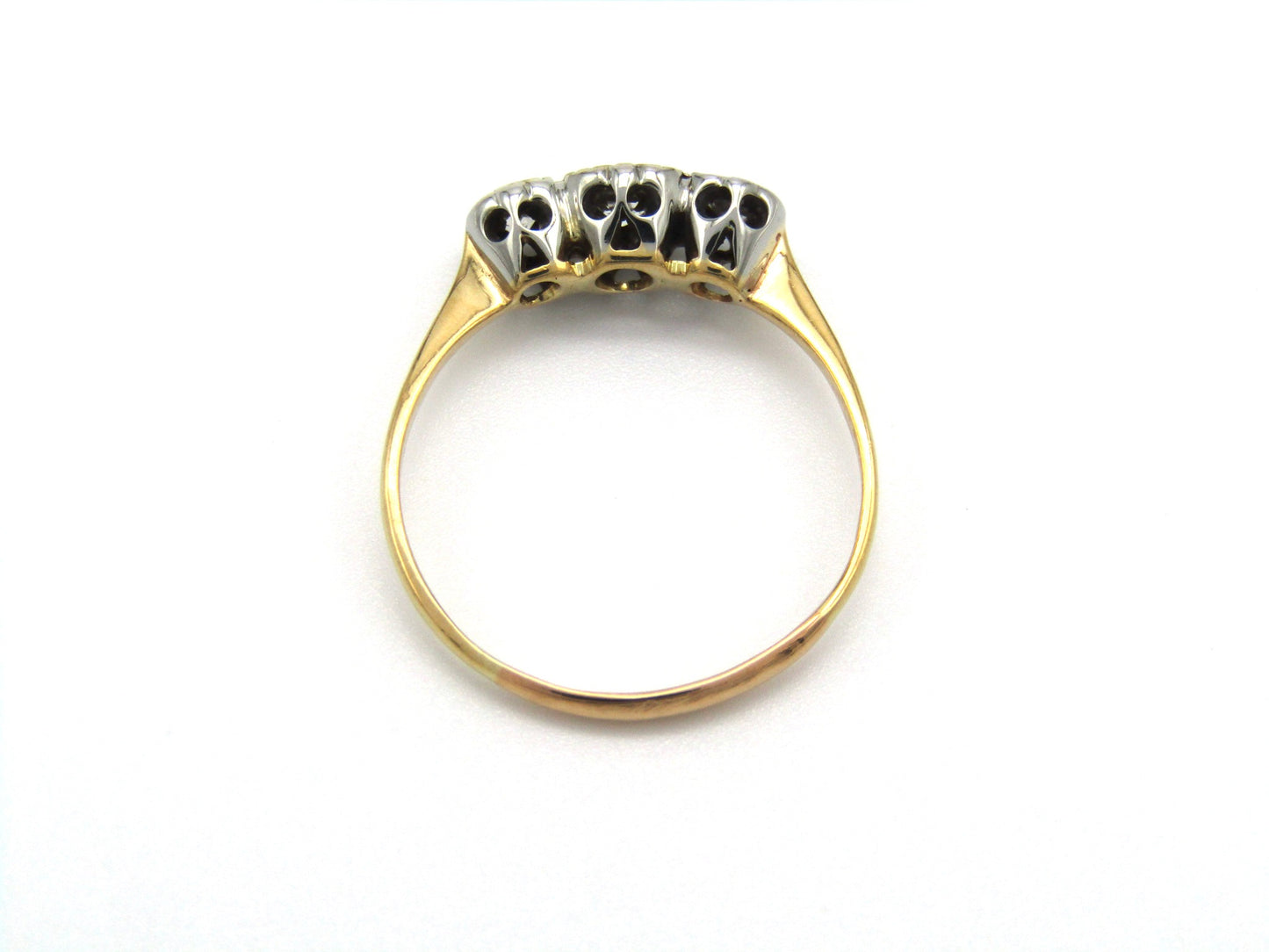 Victorian, 18K gold diamond trilogy ring