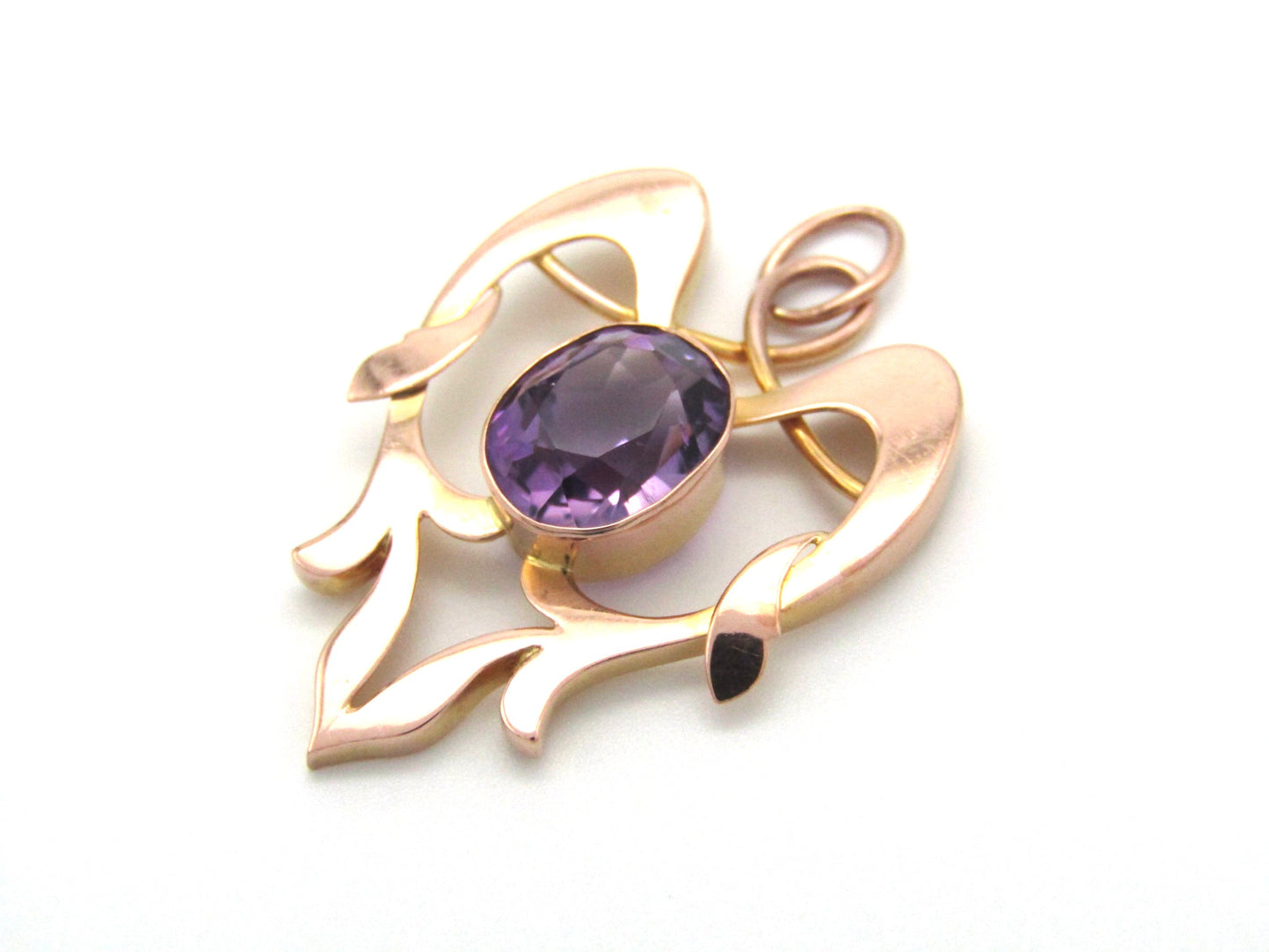 Antique, 9K gold Art Nouveau amethyst pendant