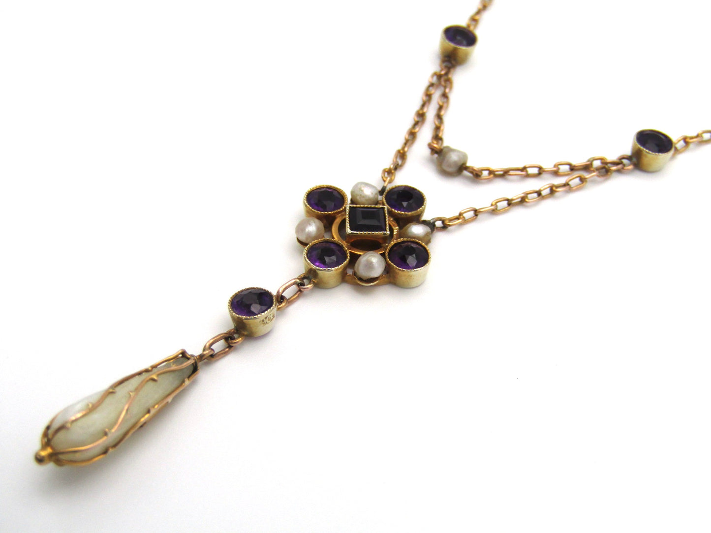 Edwardian, 9K gold amethyst and natural pearl necklace