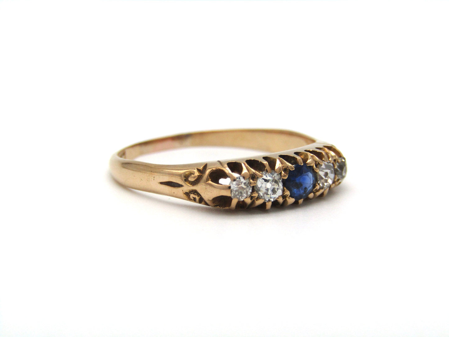 Edwardian, 18K gold sapphire and diamond ring