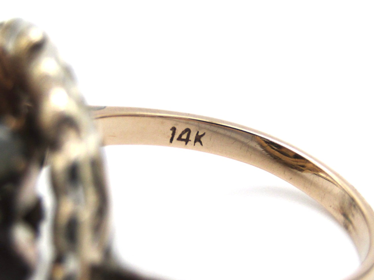Mid-century, 14K gold blue sapphire, brown star sapphire, and pearl Thai Princess 'spinner' ring
