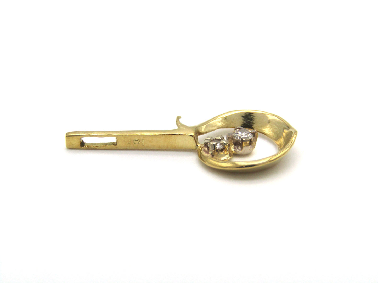 Vintage, 18K gold diamond pendant