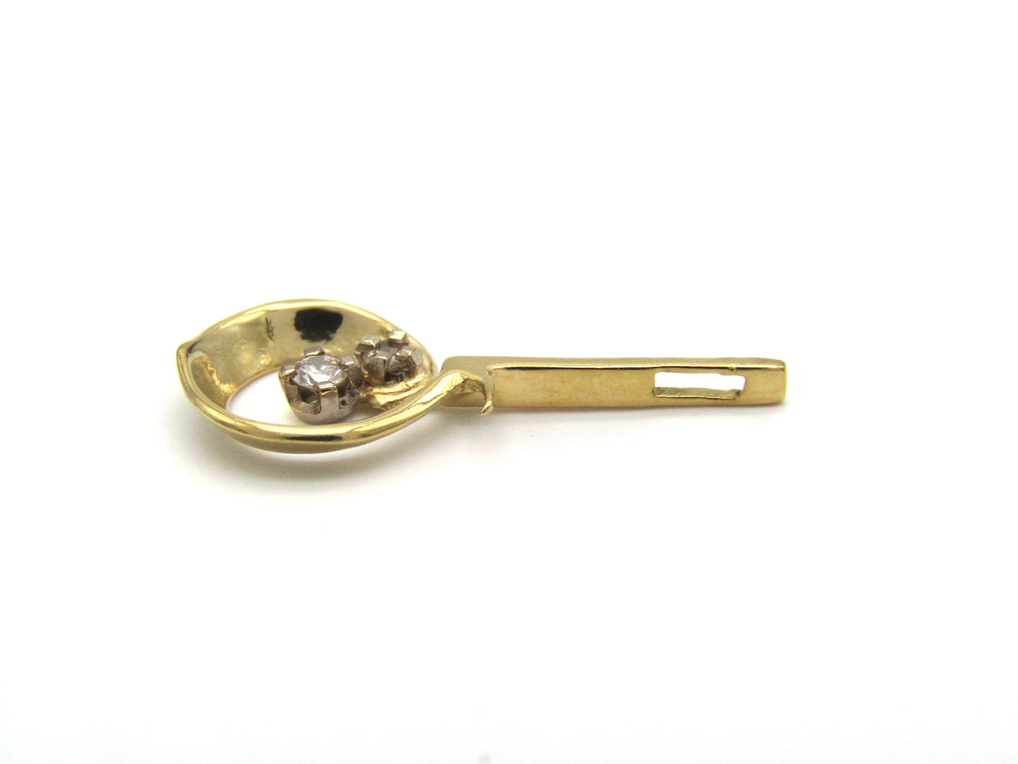 Vintage, 18K gold diamond pendant