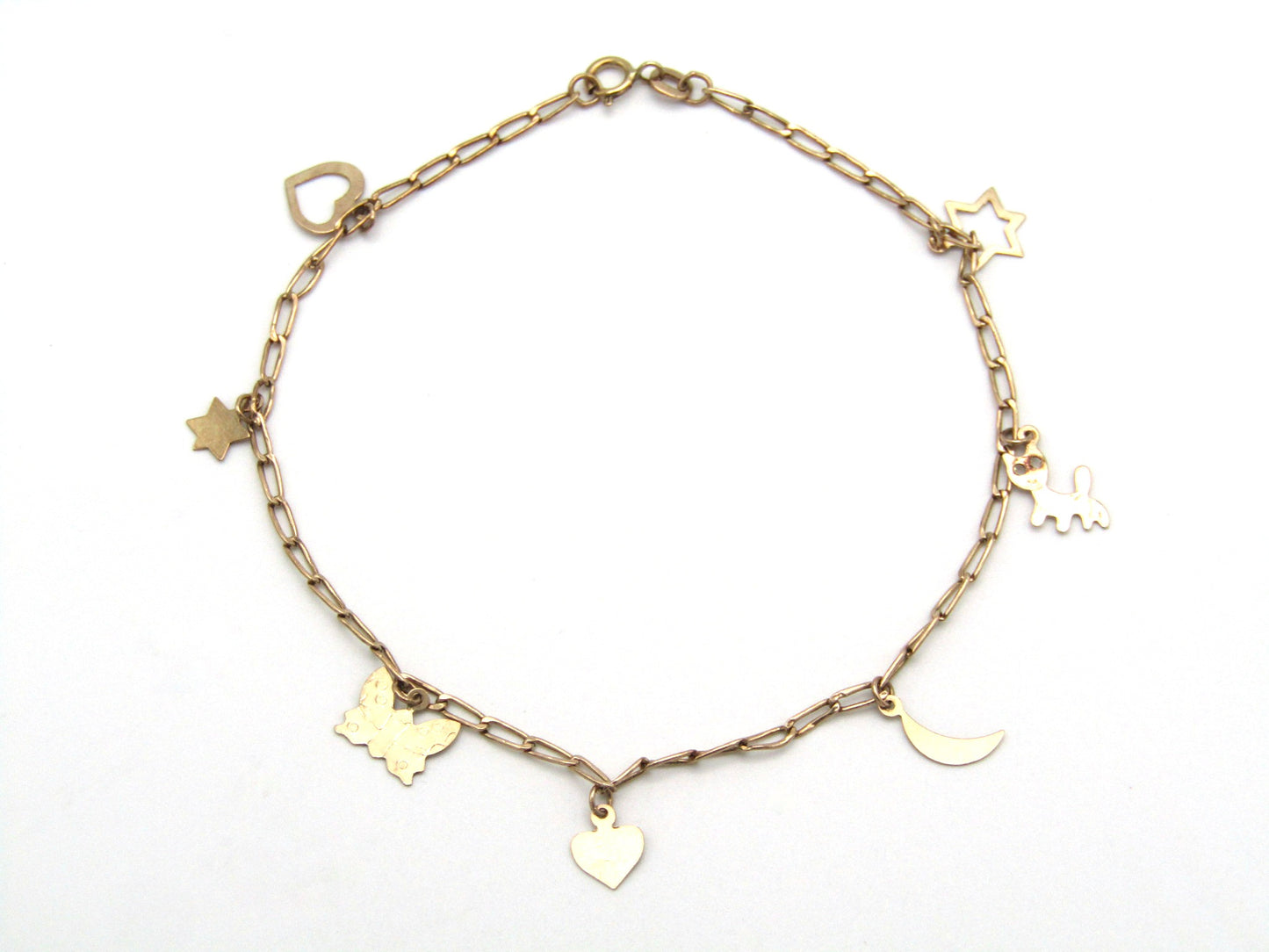 Estate, 9K gold charm bracelet