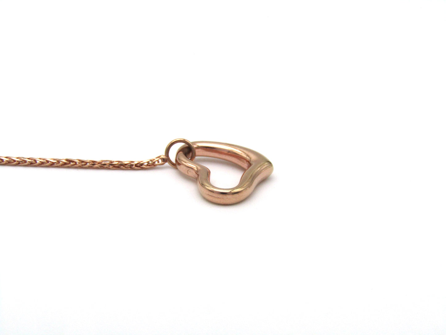 Estate, 9K gold adjustable heart necklace