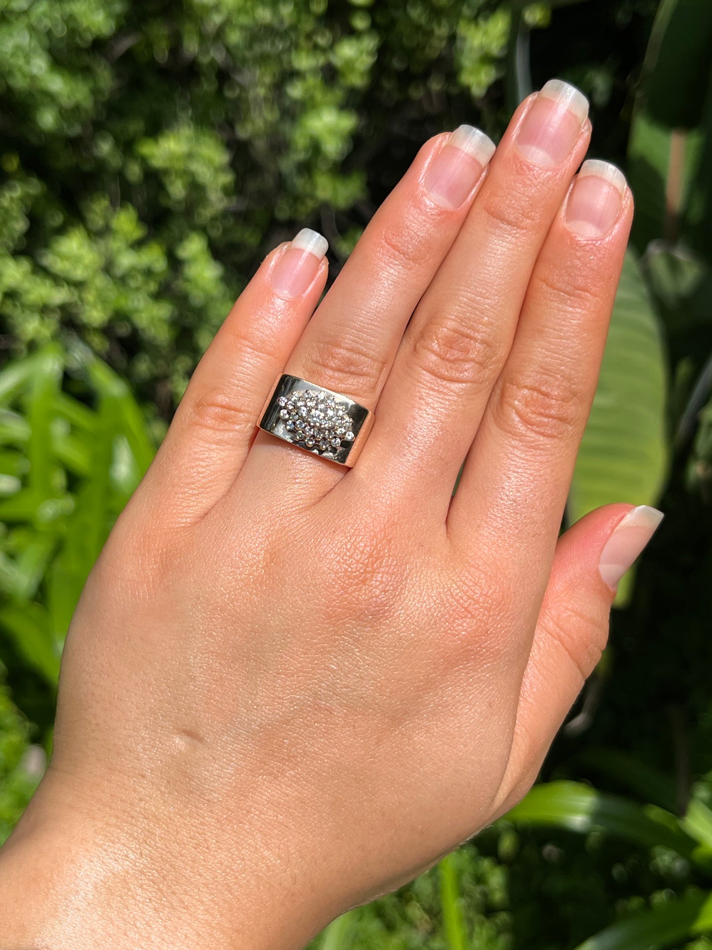 Vintage, 9K gold diamond ring